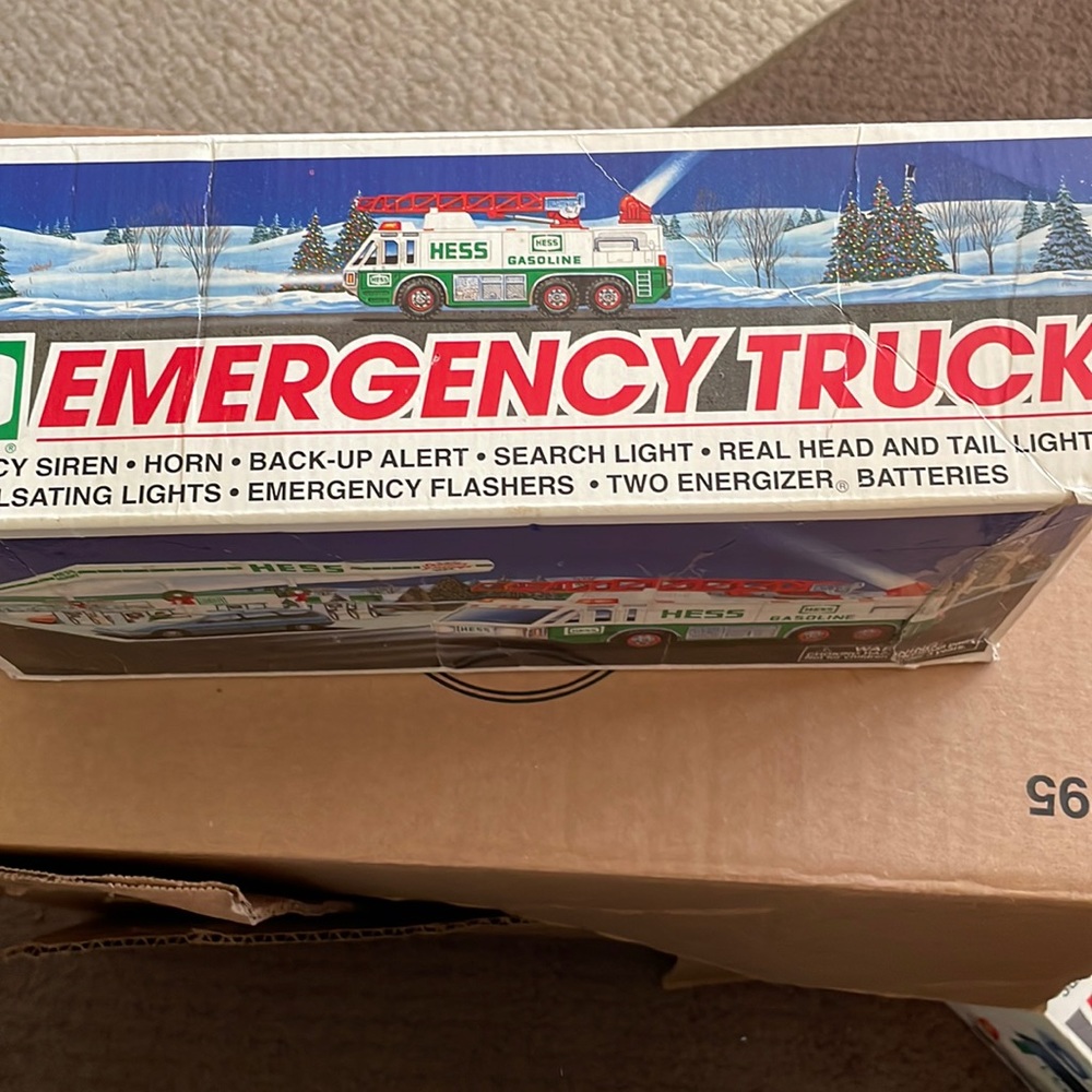 Hess emergency truck